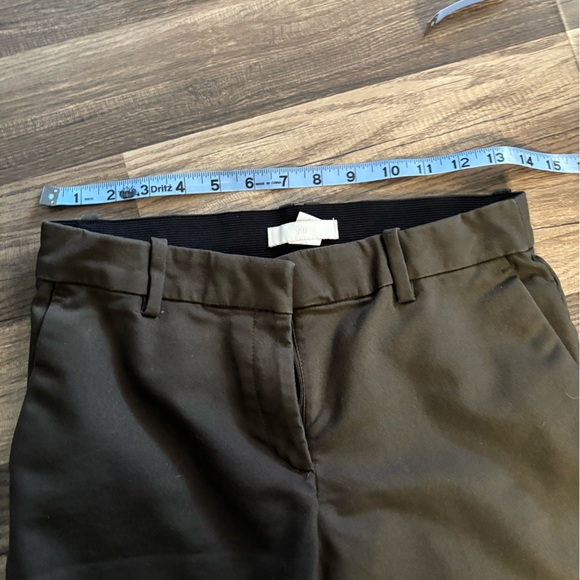 H&M cropped pants, size 6. - Picture 7 of 9